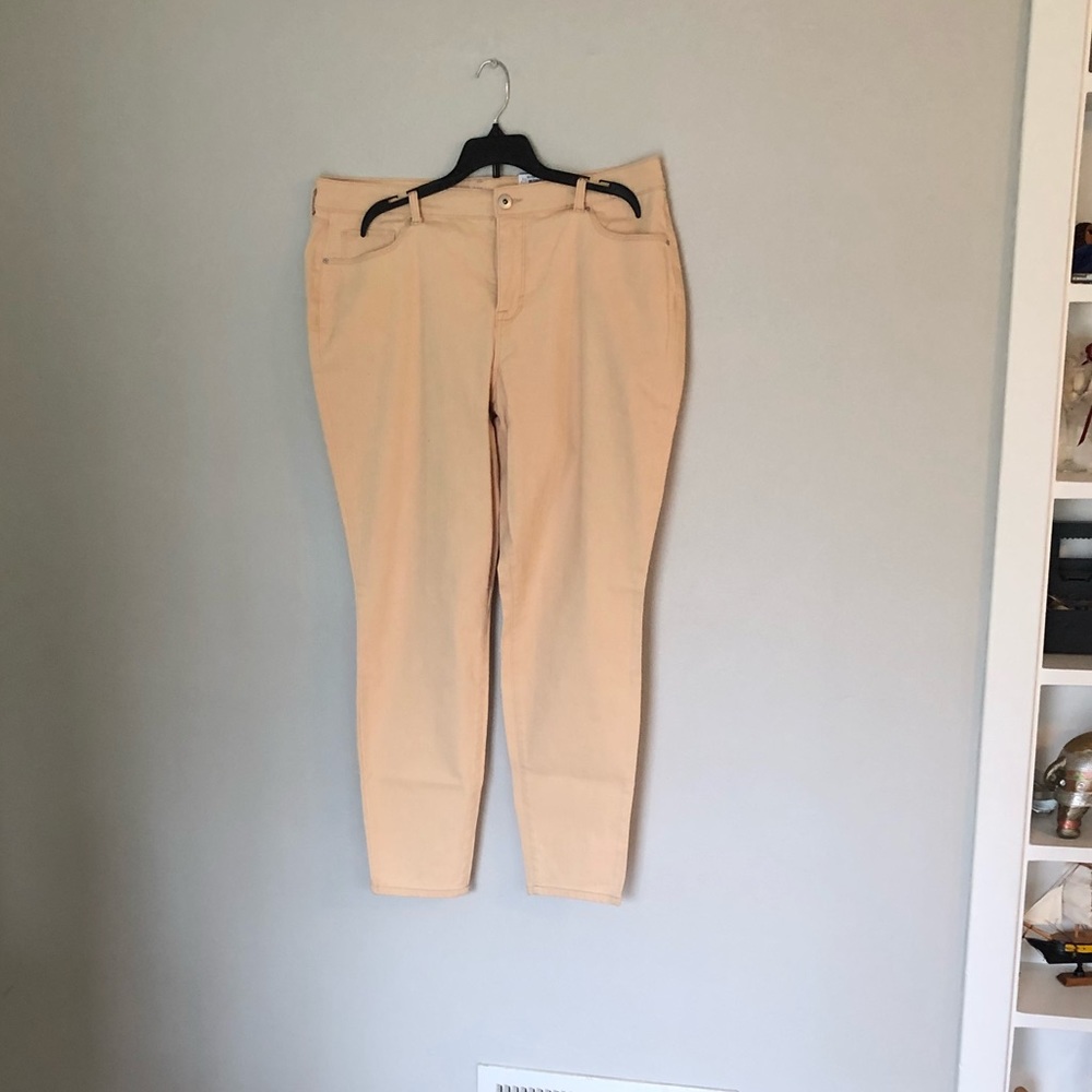 Style & Co Women’s Skinny Jeans.